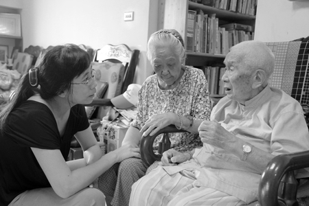 百業留影--居家服務員