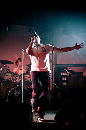 教練樂隊專輯發行日