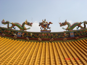 醒靈寺美麗玉冠