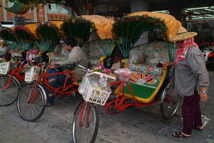 並列黃包車