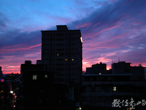 朝起‧潮落(一)