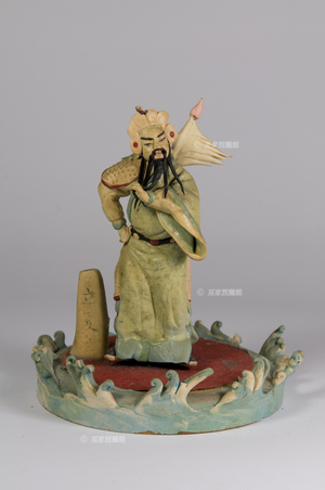 捏麵人(底下有海波浪的)