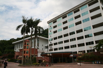 通識教學大樓、行政大樓