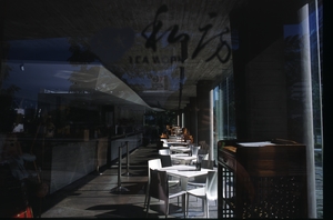 東西元素混搭的餐飲空間