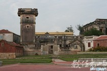 近水樓台 先得月