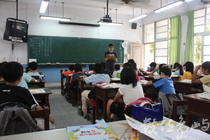 同學筱棋幫忙代鄉土語言閩南語課