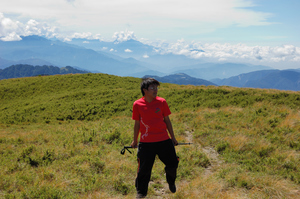 把登山杖當飛天掃把的哈利波特迷