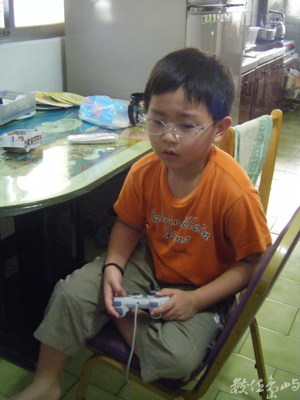 ((搗蛋小子生活樣))