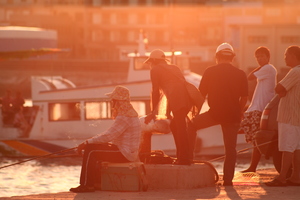 下班後的魚村民