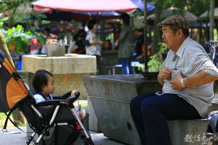 隔代教養-祖孫情