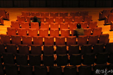 微亮的記憶光點